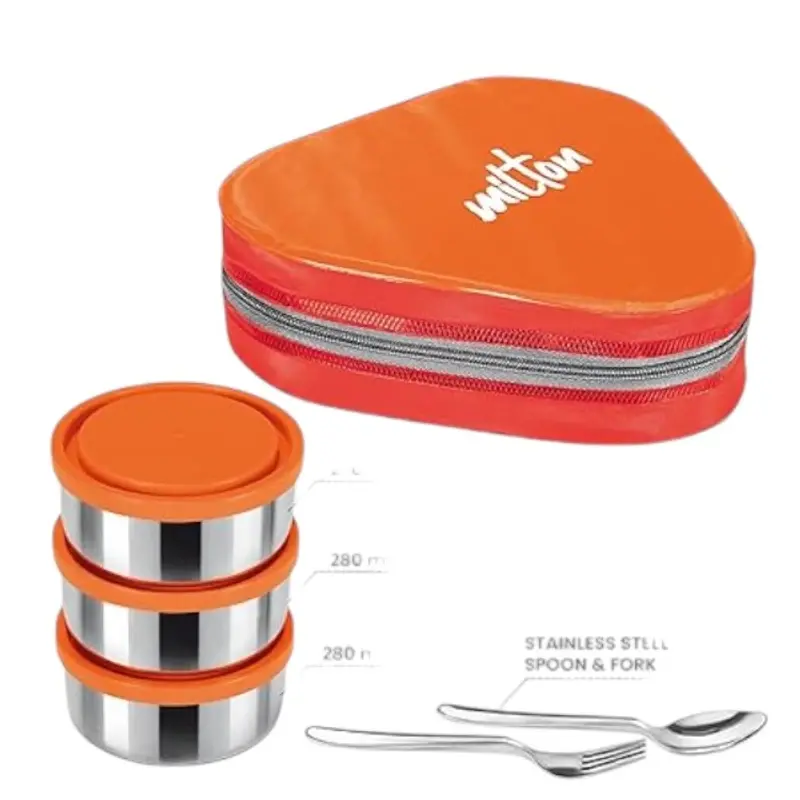 Milton Triangular Tiffin Set