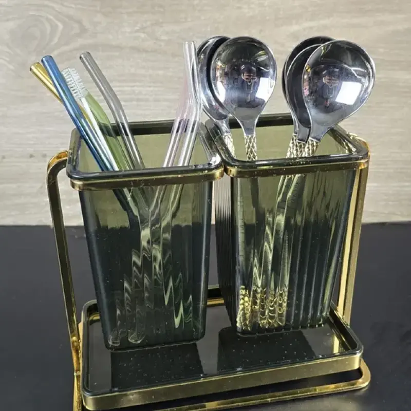 Elegant Cutlery Holder - Gold-Finished Stand Green